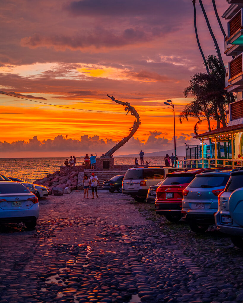 1. Calle del Centro atardecer
